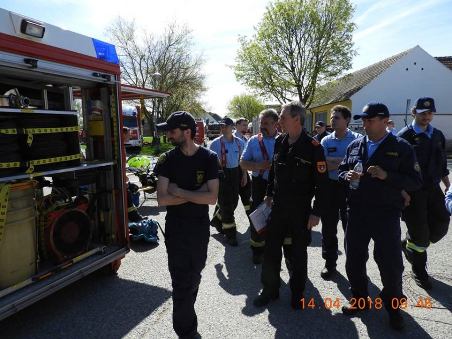 Bratislavskí hasiči si overili a doplnili zručnosti na medzinárodnom cvičení so škodlivými látkami, foto 18