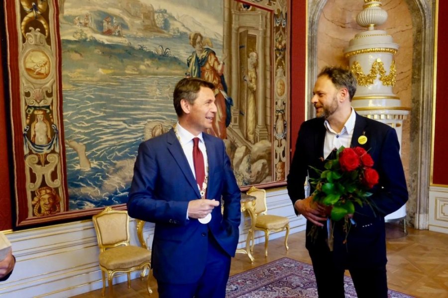 Cenu primátora si v piatok 20. apríla z rúk Iva Nesrovnala prevzalo 12 ocenených laureátov, foto 9