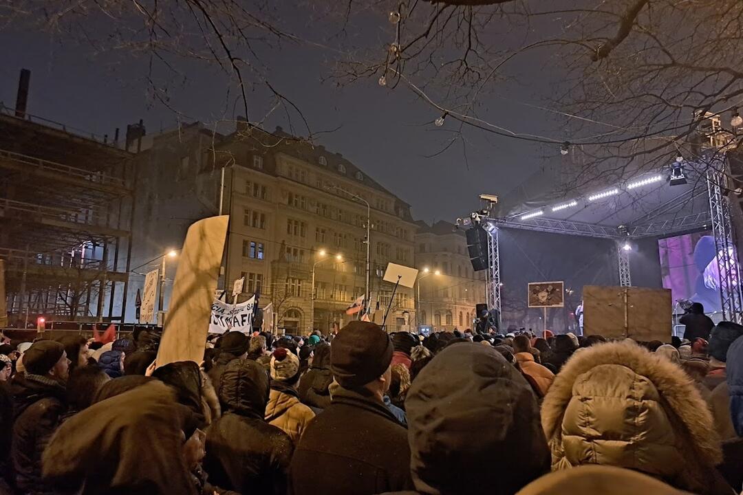 FOTO: Na opozičný protest v Bratislave prišiel opäť rekordný počet ľudí, foto 1