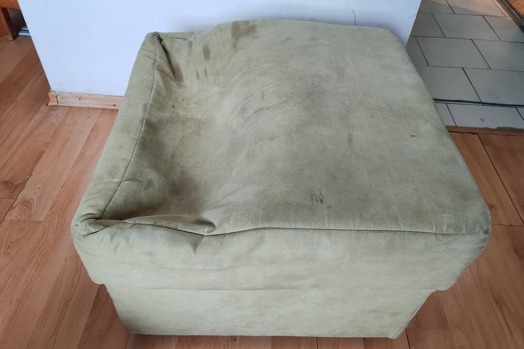 FOTO: Dvojica nájomníkokv nechala po sebe zničený byt v Petržalke, foto 5