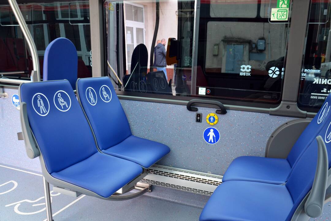FOTO: Od piatka budú na bratislavskej MHD linke 44 premávať nové trolejbusy, foto 3