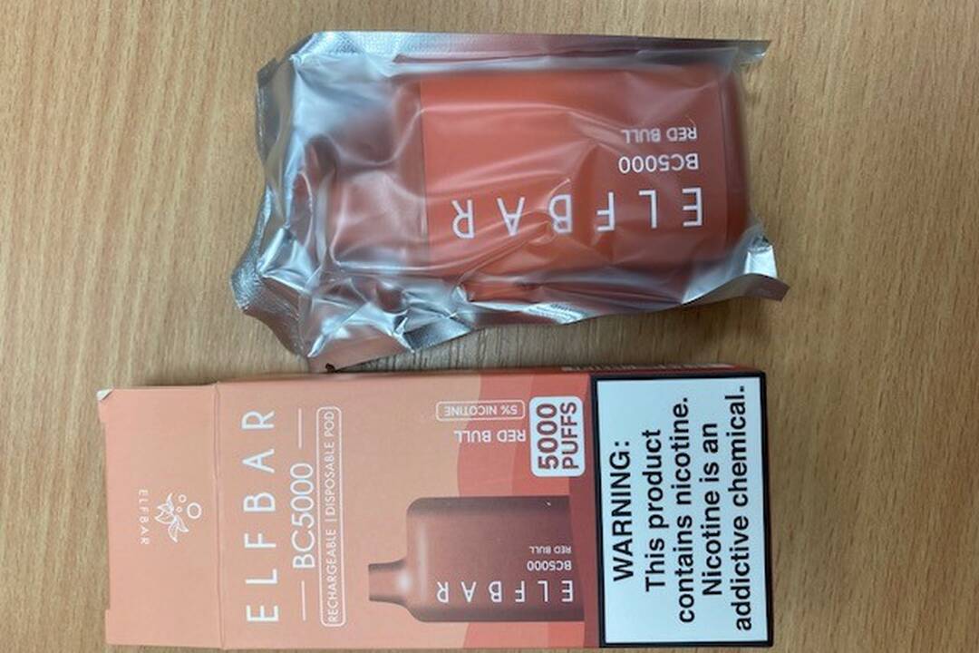 FOTO: Číňan v Bratislave pašoval e-cigarety za tisíce eur, foto 2