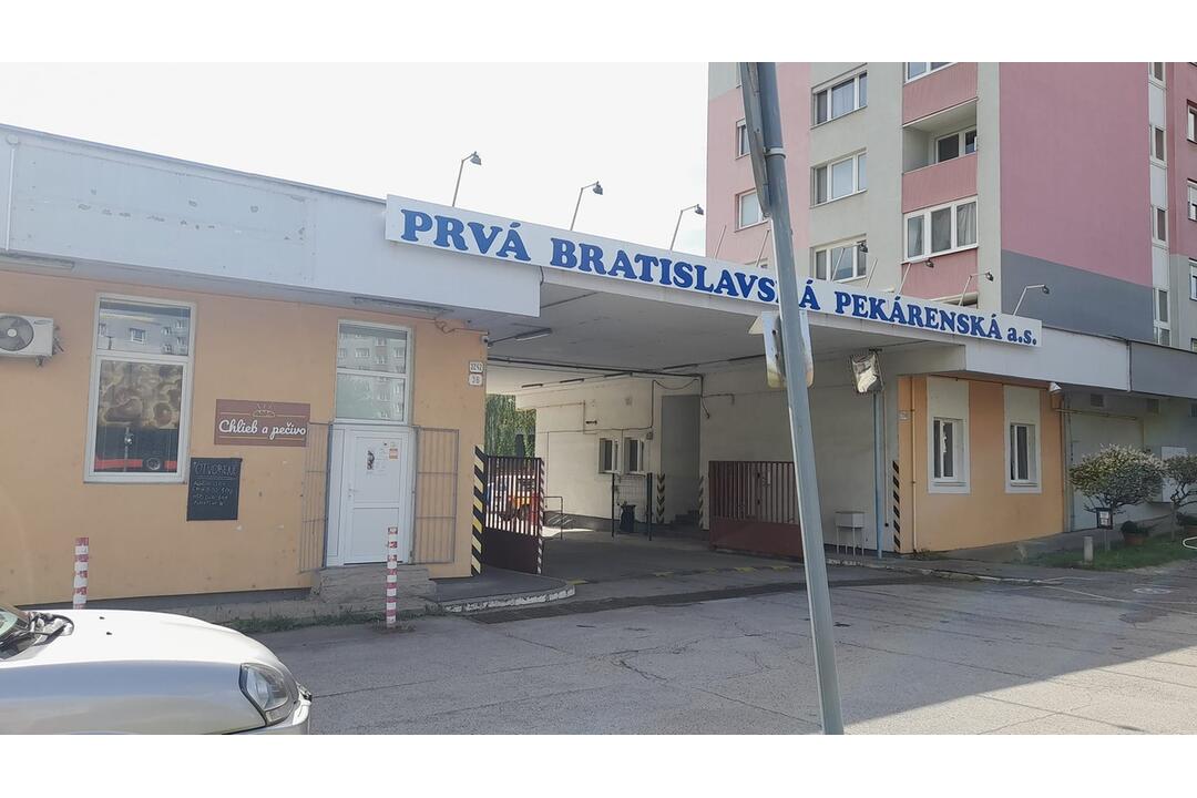 FOTO: Prvá bratislavská pekárenská je po rokoch opäť otvorená, foto 1
