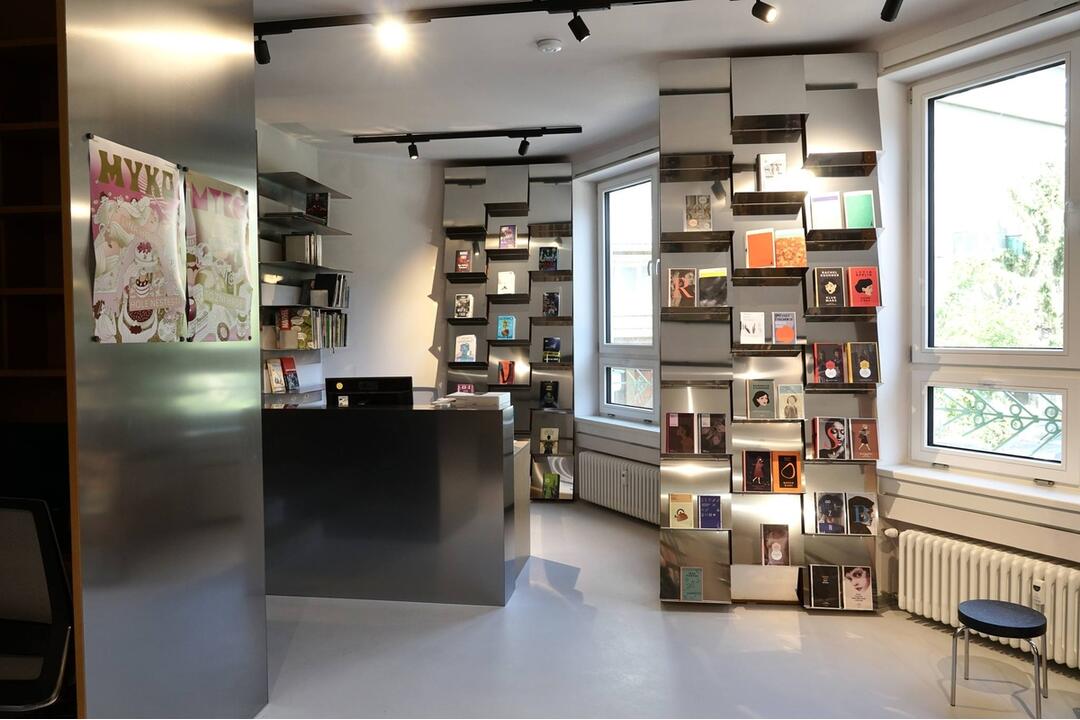 FOTO: Staromestská knižnica na Záhrebskej opäť ožila. Takto vyzerá po rekonštrukcii, foto 7