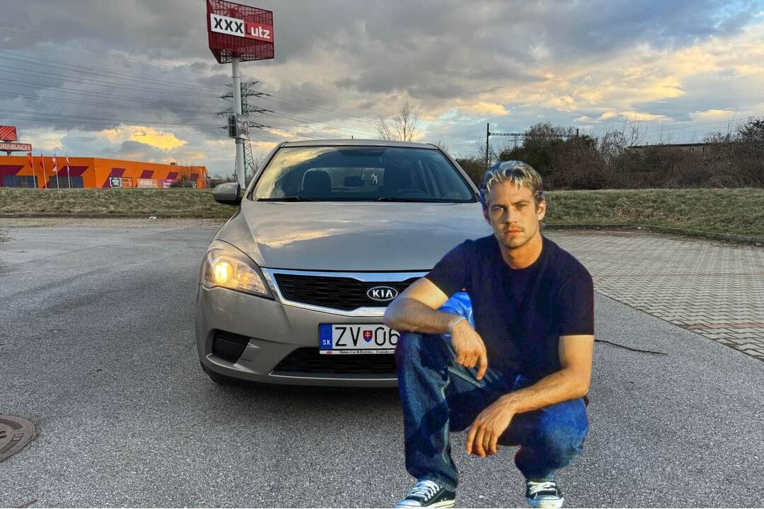 FOTO: Bratislavčan predáva Kiu svojsky. Auto údajne predbehlo Paula Walkera, foto 1
