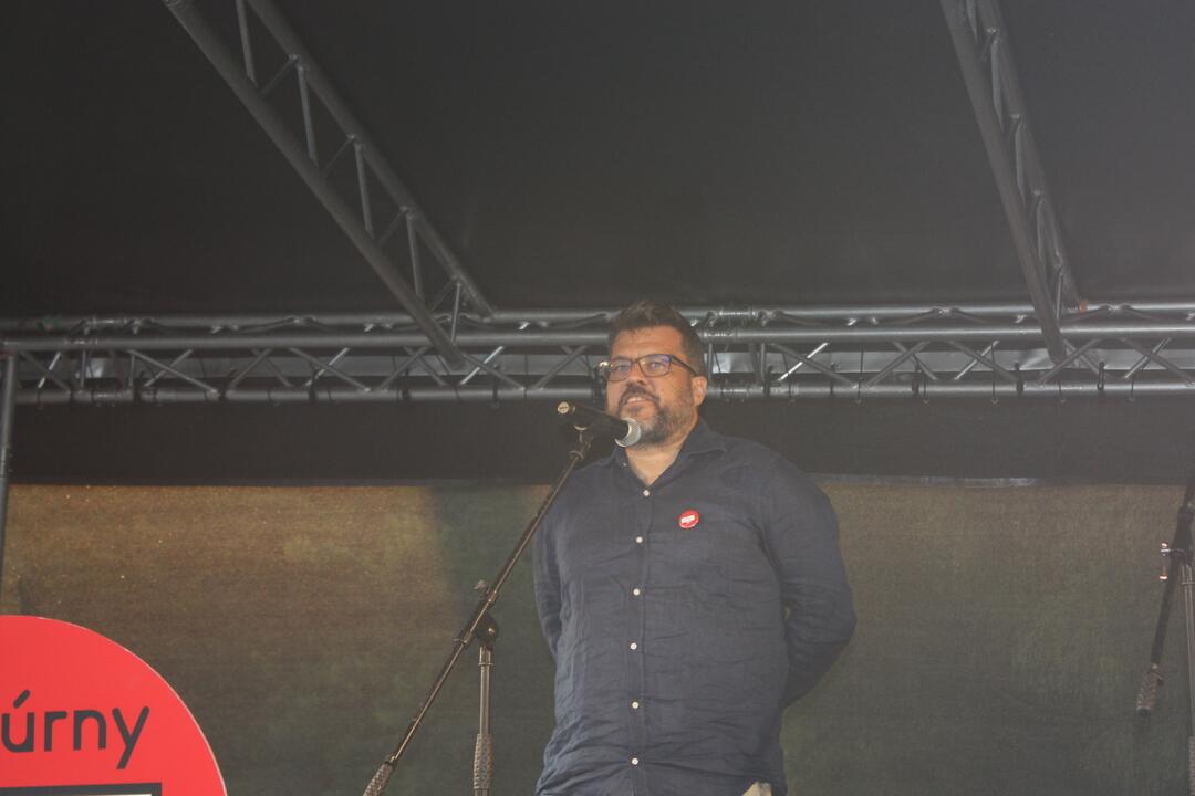 FOTO: Kultúrny štrajk v Bratislave. Na pódiu vystúpil aj Tomáš Maštalír, foto 26