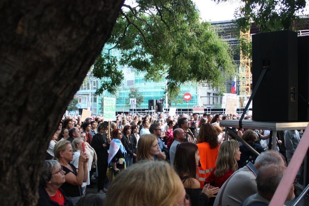 FOTO: Kultúrny štrajk v Bratislave. Na pódiu vystúpil aj Tomáš Maštalír, foto 39