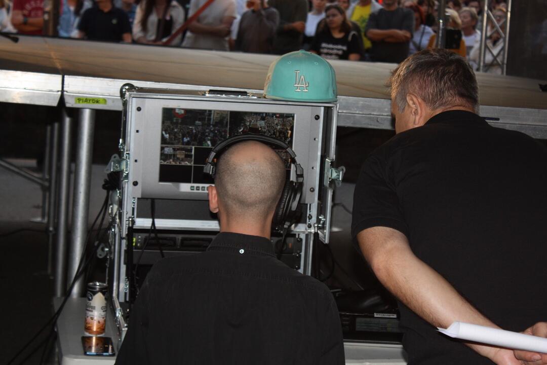 FOTO: Kultúrny štrajk v Bratislave. Na pódiu vystúpil aj Tomáš Maštalír, foto 41