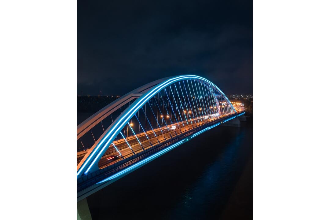 FOTO: Pozrite si unikátne zábery z Bielej noci v Bratislave, foto 10