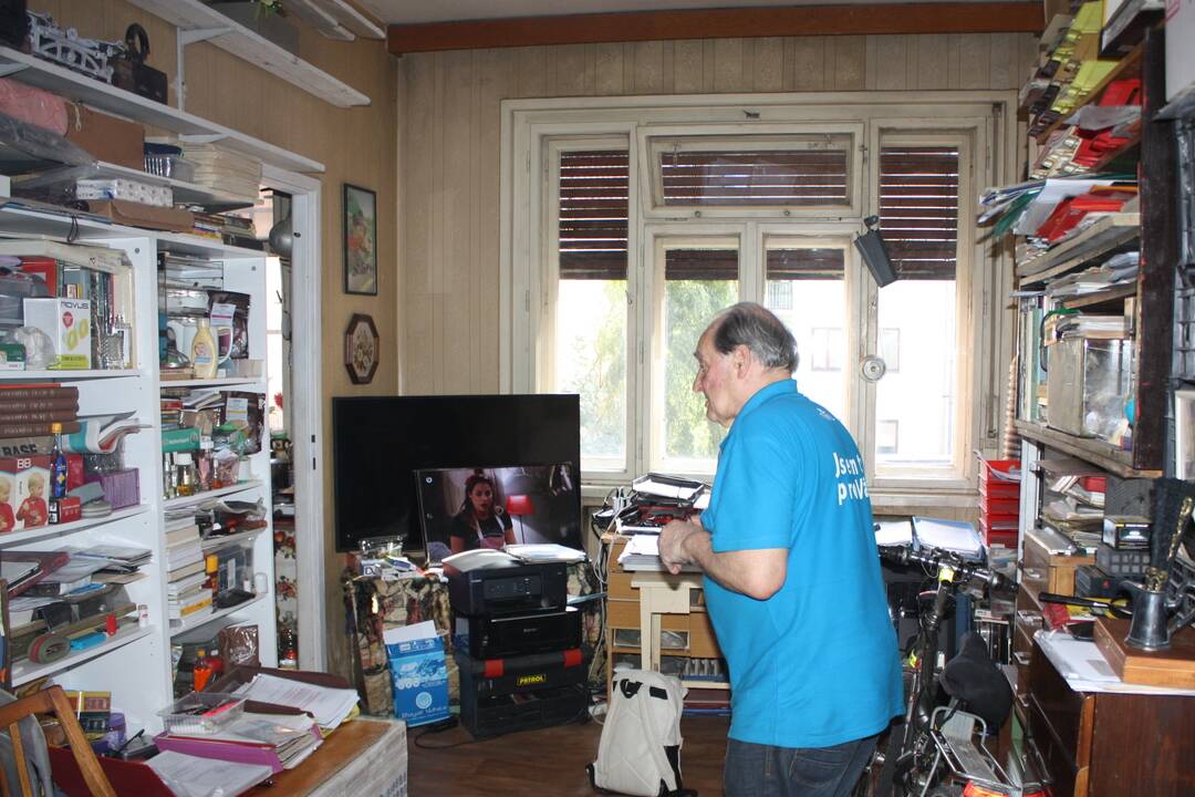 FOTO: Pán Farkaš býva na Obchodnej už 40 rokov. Pre zlý variabilný symbol ho chce samospráva vysťahovať, foto 14