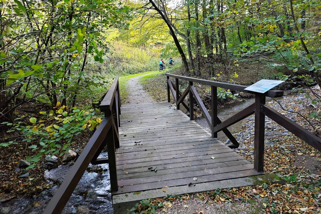 FOTO: Medzi Pernekom a Pezinkom otvorili cyklochodník, foto 12
