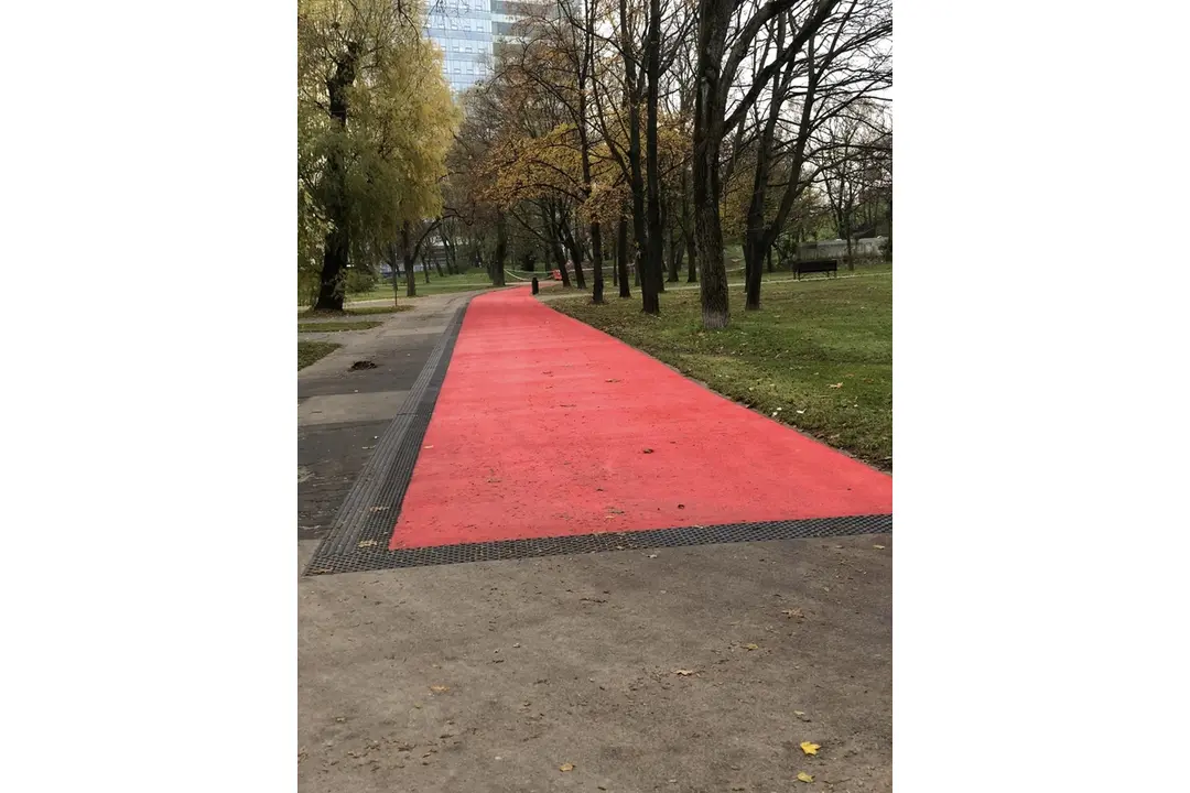 FOTO: V Sade Janka Kráľa osadili novú cyklotrasu, foto 2