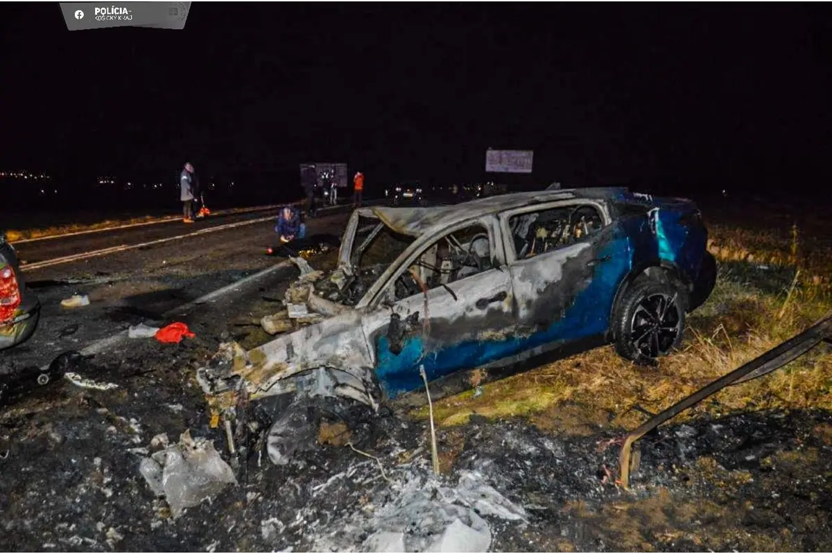 FOTO: Obrovská nehoda v Smižanoch, zomrel pri nej mladý človek, foto 3