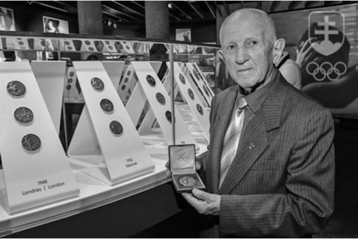 FOTO: Zomrel významný športovec Ján Zahara, foto 2