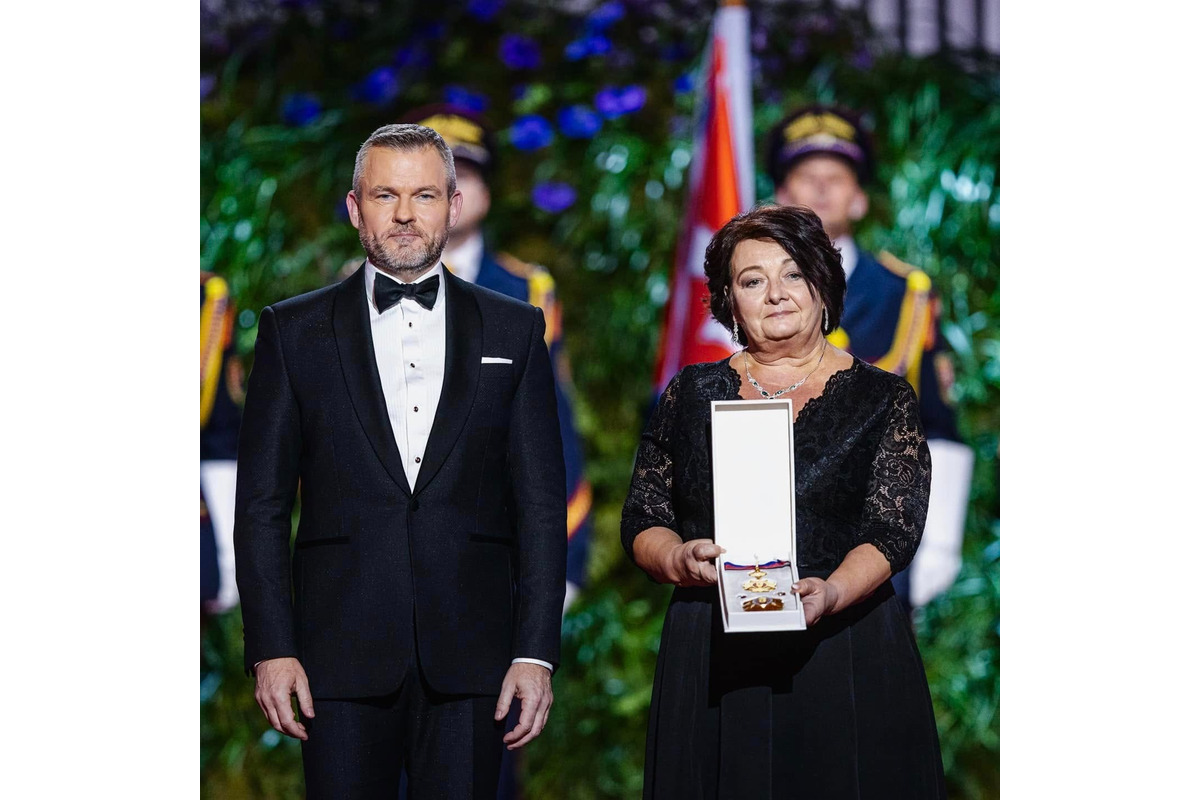 FOTO: Prezident Pellegrini udelil štátne vyznamenania. Kto je medzi ocenenými?, foto 10