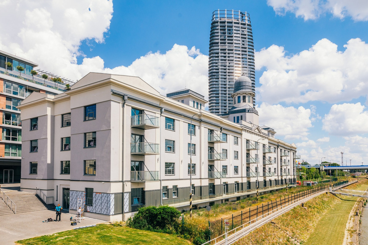 FOTO: Pri Eurovei vznikne nová kaviareň a pivovar DOCK 7, foto 4