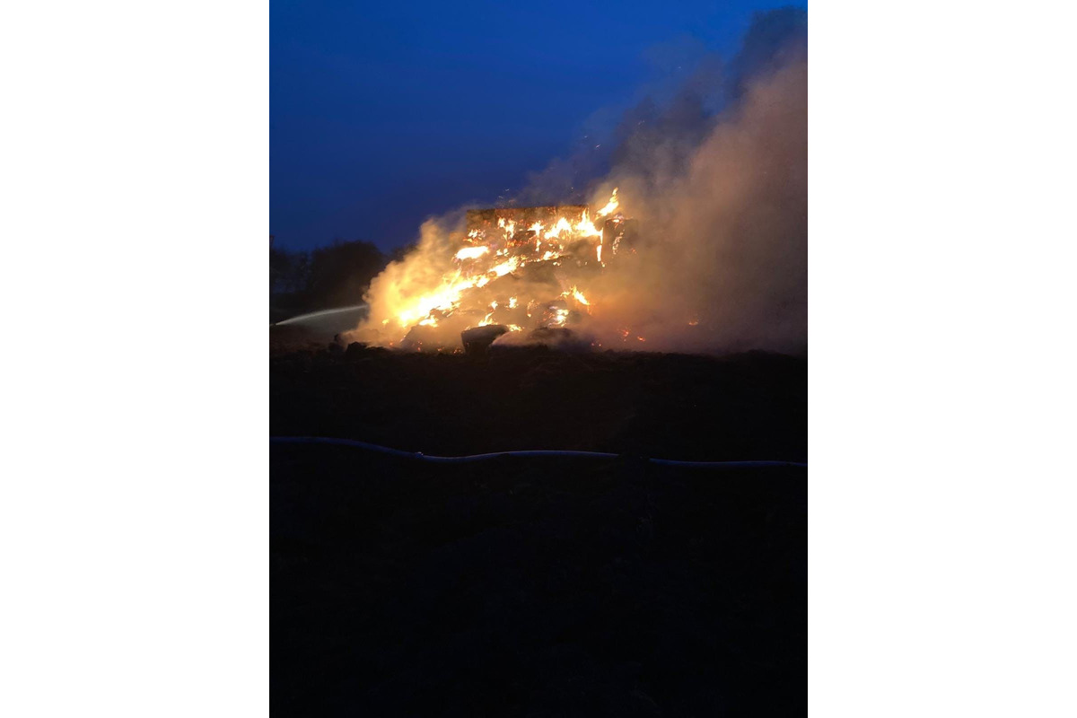 FOTO: Požiar v obci pri Malackách, foto 4