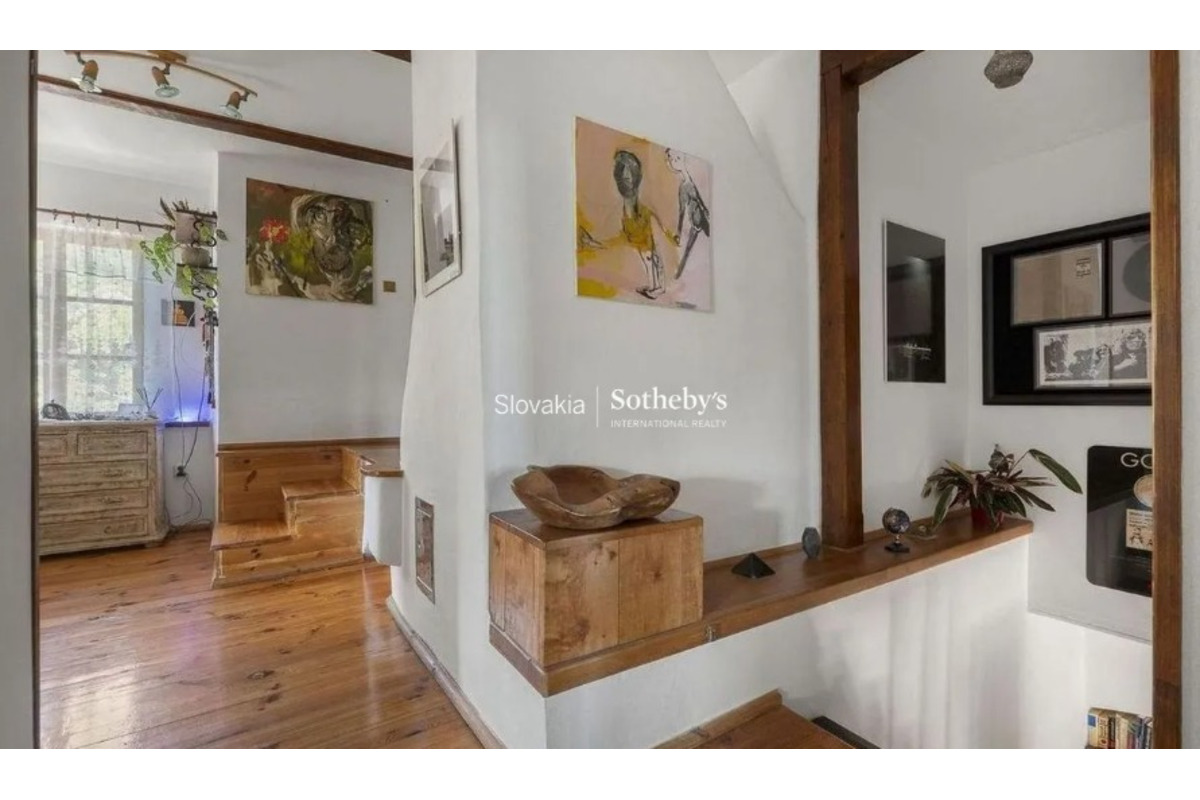 FOTO:  Zdenka Predná a Oskar Rózsa predávajú dom, foto 2