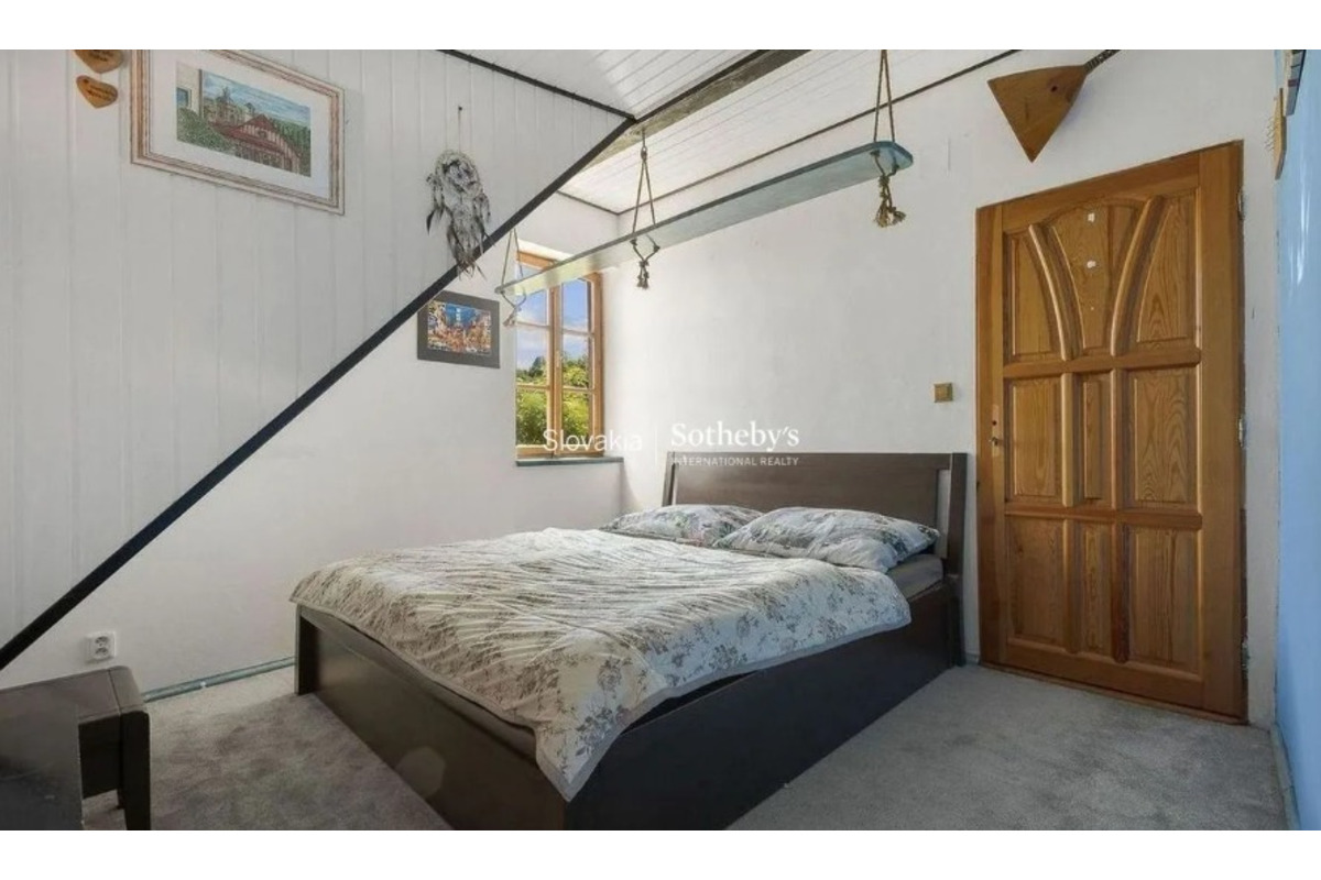 FOTO:  Zdenka Predná a Oskar Rózsa predávajú dom, foto 3