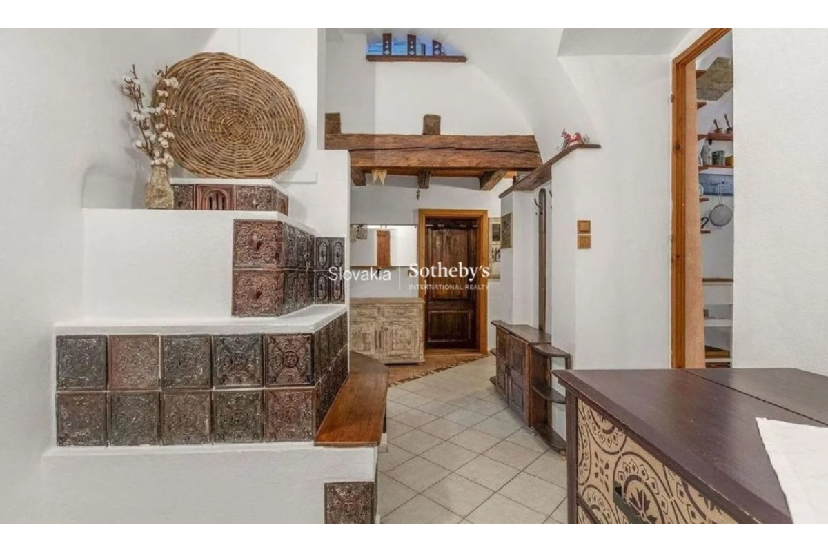 FOTO:  Zdenka Predná a Oskar Rózsa predávajú dom, foto 8