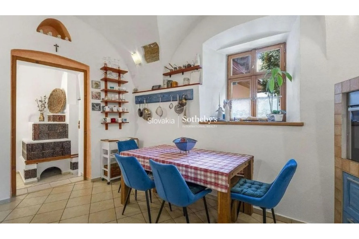 FOTO:  Zdenka Predná a Oskar Rózsa predávajú dom, foto 9