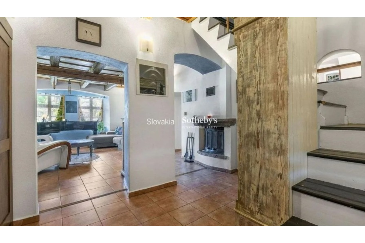 FOTO:  Zdenka Predná a Oskar Rózsa predávajú dom, foto 12