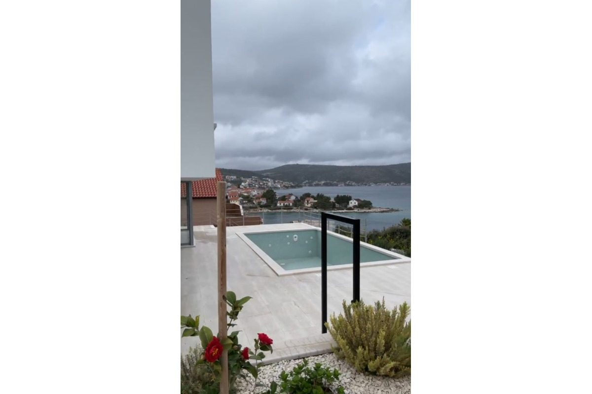 FOTO: Matovič ukázal údajnú vilu Roberta Fica v Chorvátsku, foto 12