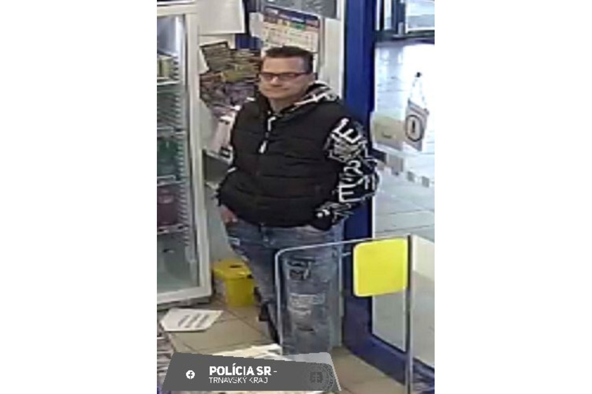 FOTO: Polícia pátra po žene a mužovi, ktorí neoprávnene použili cudziu kartu, foto 1