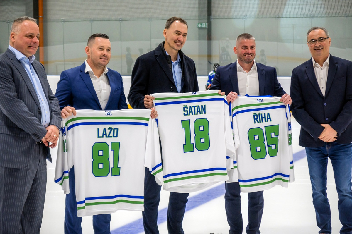 FOTO: V Malackách otvorili novú športovú halu, foto 6