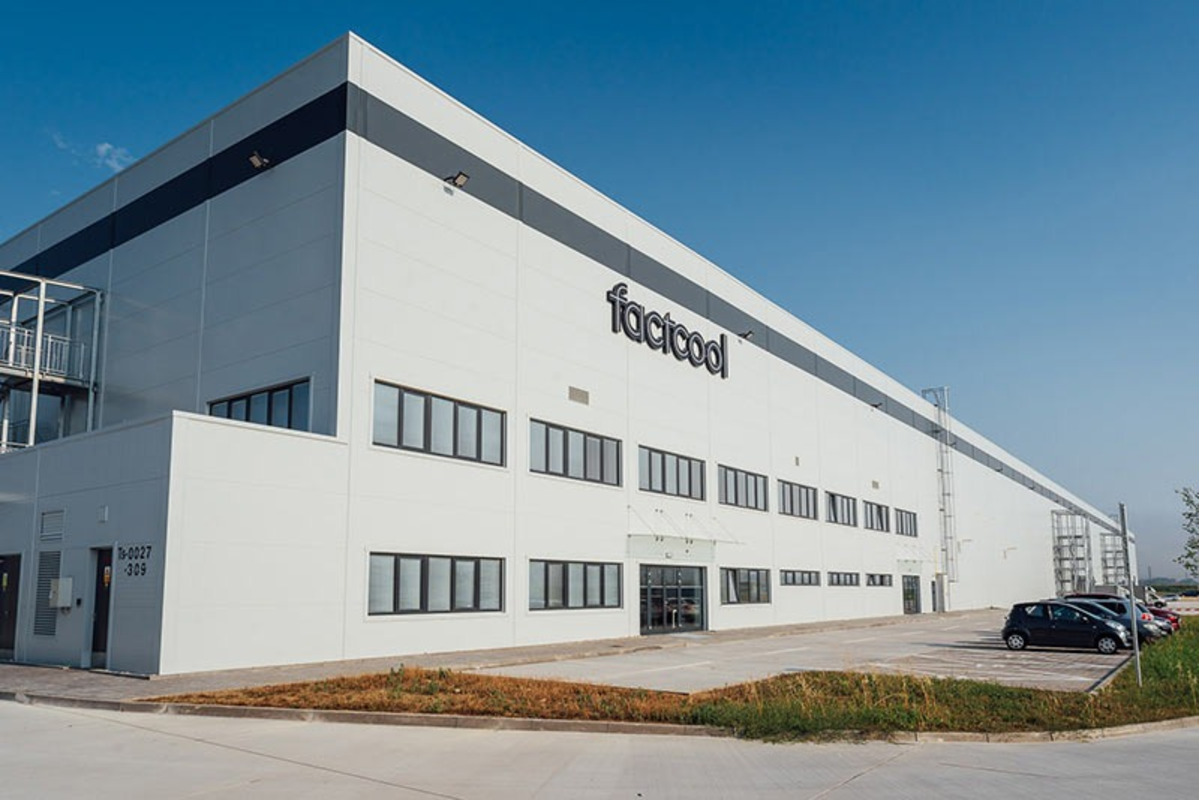 FOTO: Gigant z Trenčianskeho kraja čelí vysokým dlhom , foto 2