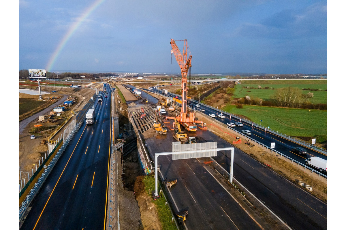 FOTO: Križovatka diaľnic D1 a D4 z vtáčej perspektívy, foto 1