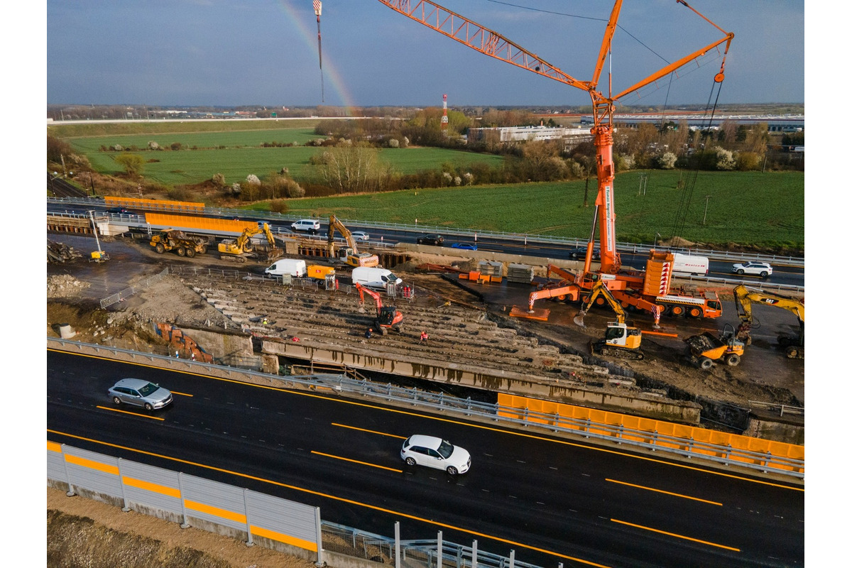 FOTO: Križovatka diaľnic D1 a D4 z vtáčej perspektívy, foto 2