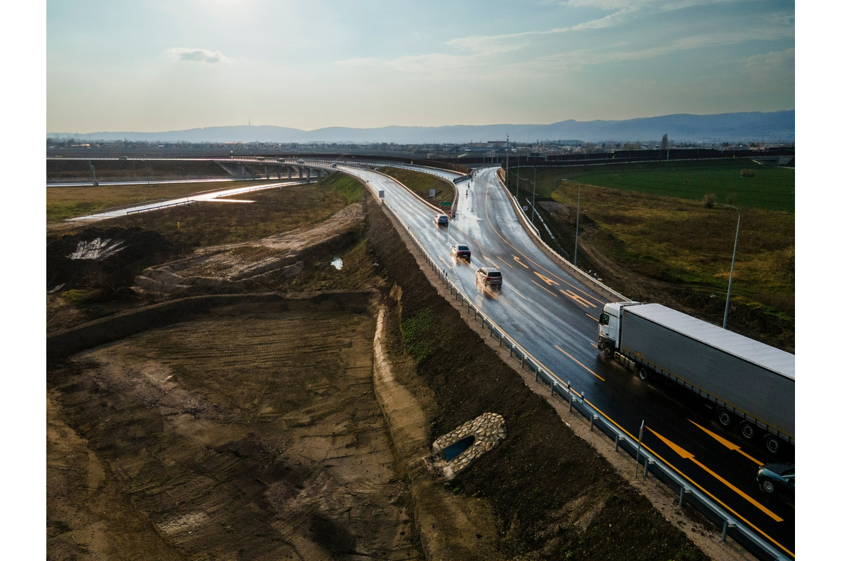 FOTO: Križovatka diaľnic D1 a D4 z vtáčej perspektívy, foto 3