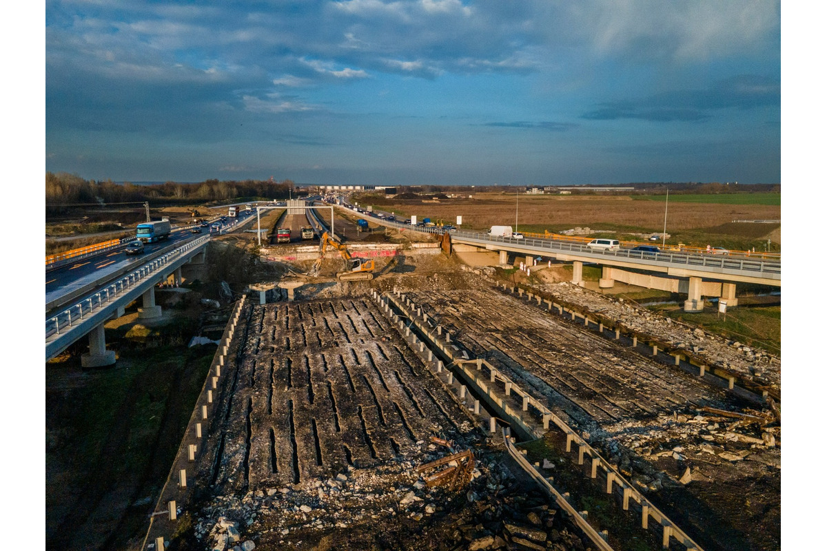 FOTO: Križovatka diaľnic D1 a D4 z vtáčej perspektívy, foto 13