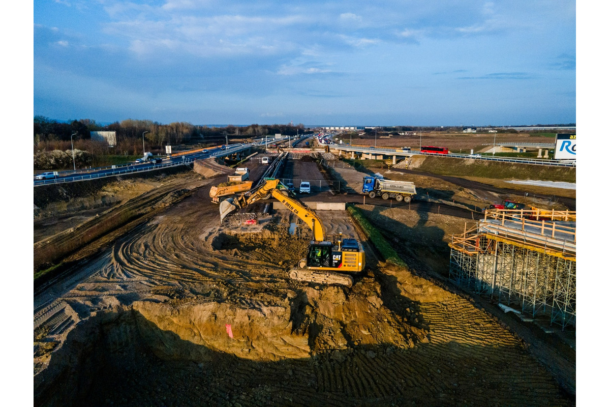 FOTO: Križovatka diaľnic D1 a D4 z vtáčej perspektívy, foto 15