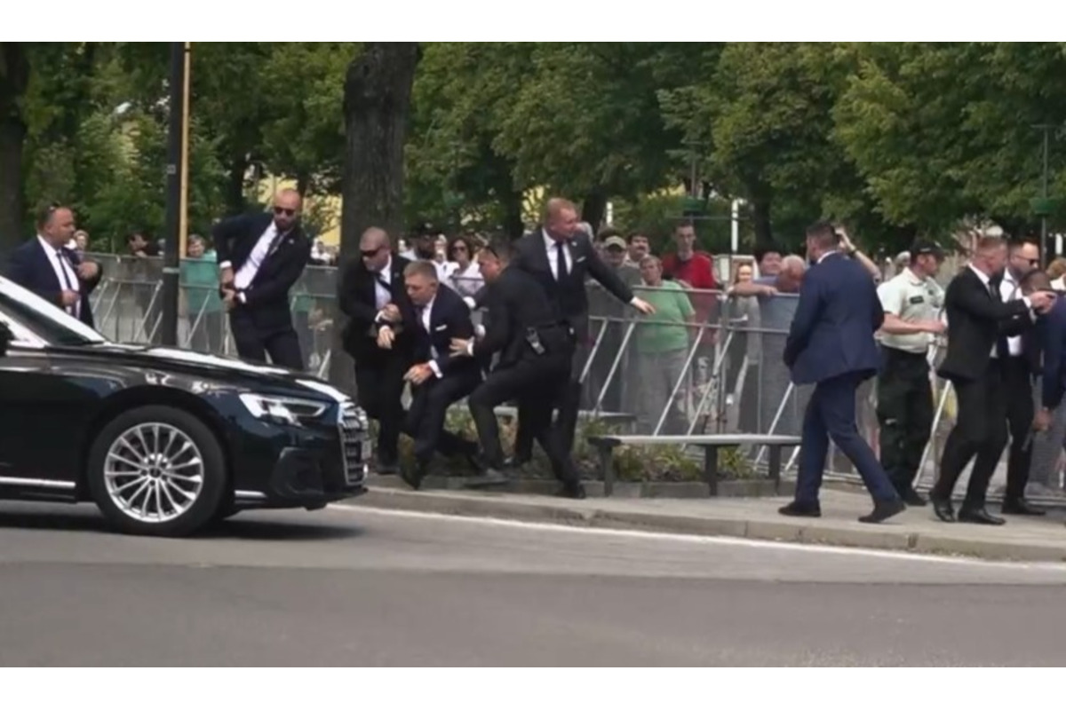 FOTO: Fínska televízia zverejnila nové zábery z atentátu na Fica, foto 2