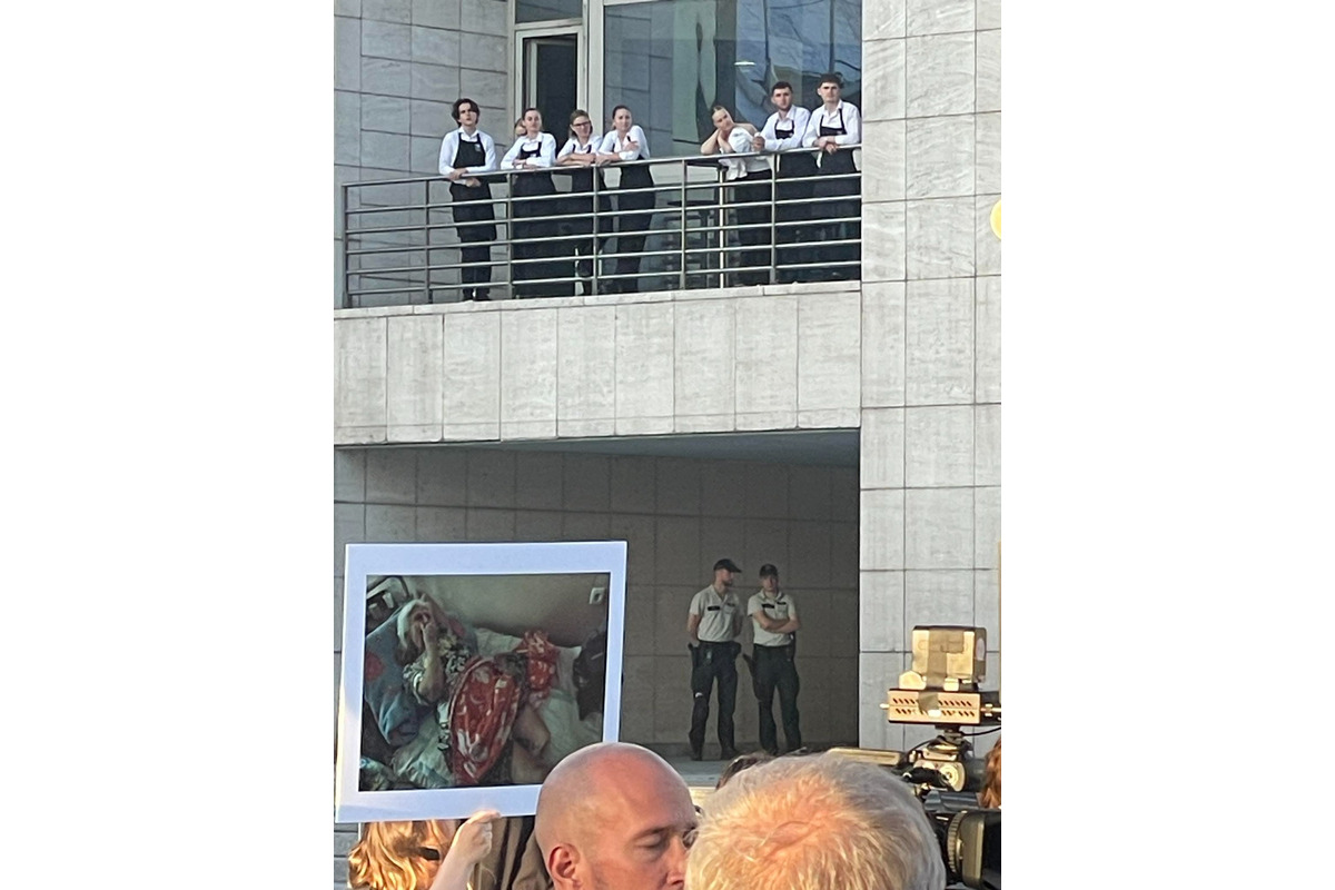 FOTO: Ako prebiehal protest Netreba nám Netrebko proti ruskej propagande?, foto 2