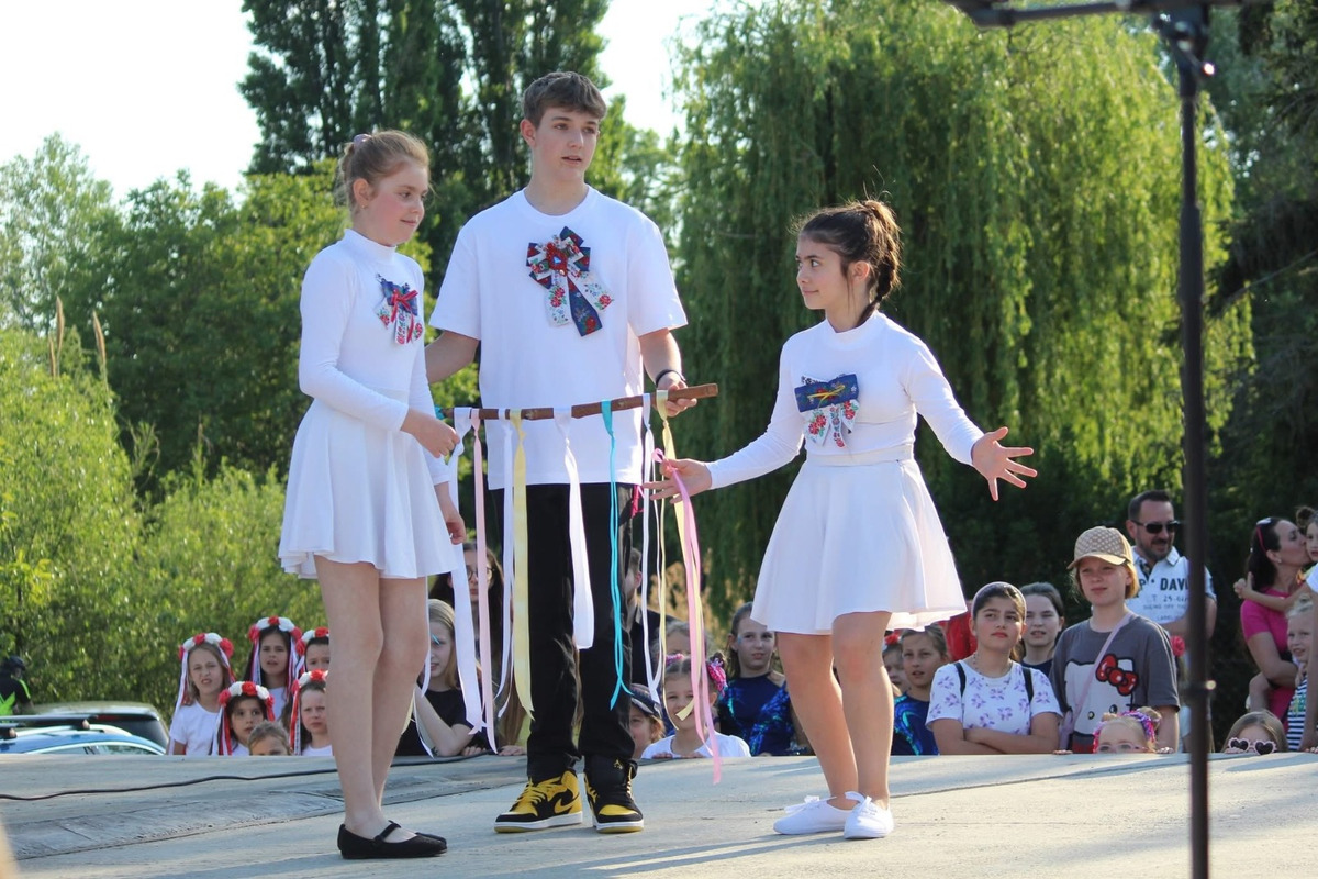 FOTO: Takto prebiehalo stavanie májov v Bratislavskom kraji, foto 6