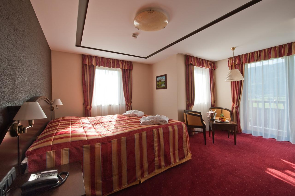 FOTO: Glváčov hotel v rakúskych Alpách, foto 9