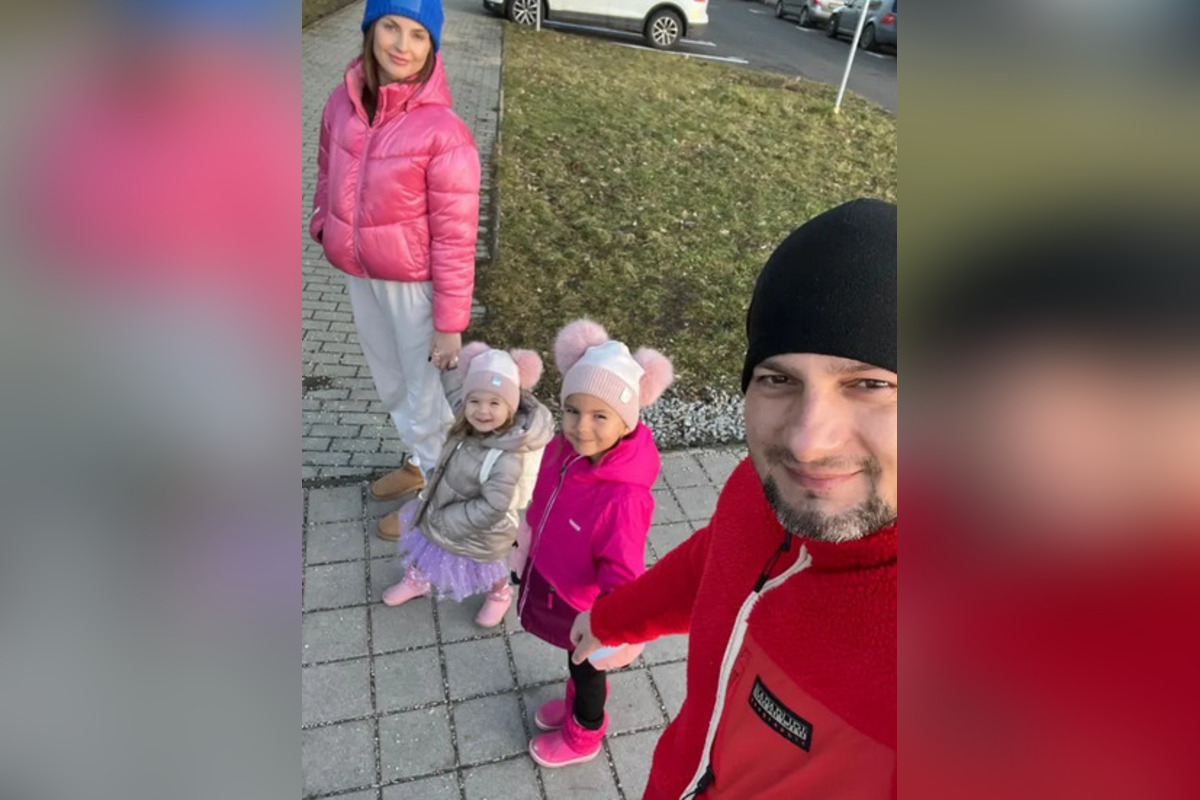 FOTO: Pri tragickej nehode pri Ľupči prišli o dcéru, druhá sa ťažko zranila. Rodine prispeli v zbierke stovky ľudí, foto 3