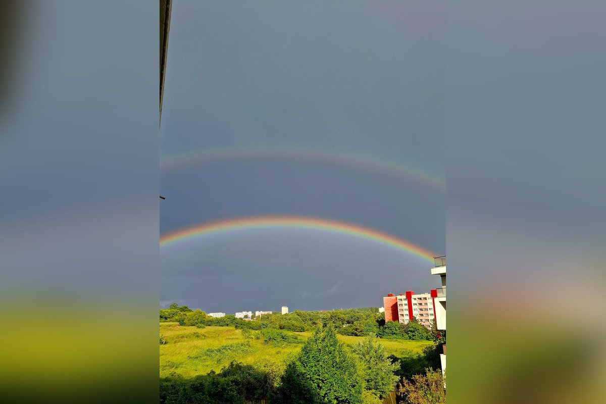 FOTO: Obloha nad Bratislavou ožila farbami. Pozrite si fascinujúce zábery po búrke, foto 7