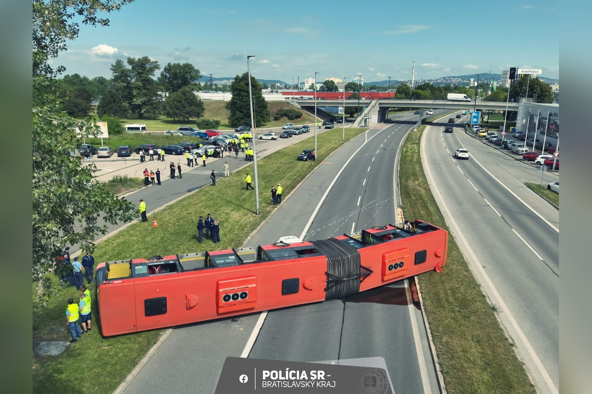 FOTO: Taktické cvičenie bratislavských policajtov, foto 3