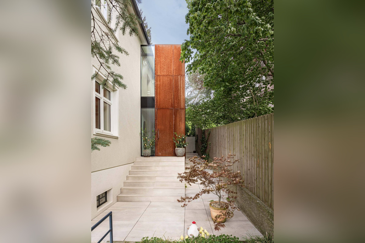 FOTO: V Starom Meste zrekonštruovali povojnovú vilu, foto 7