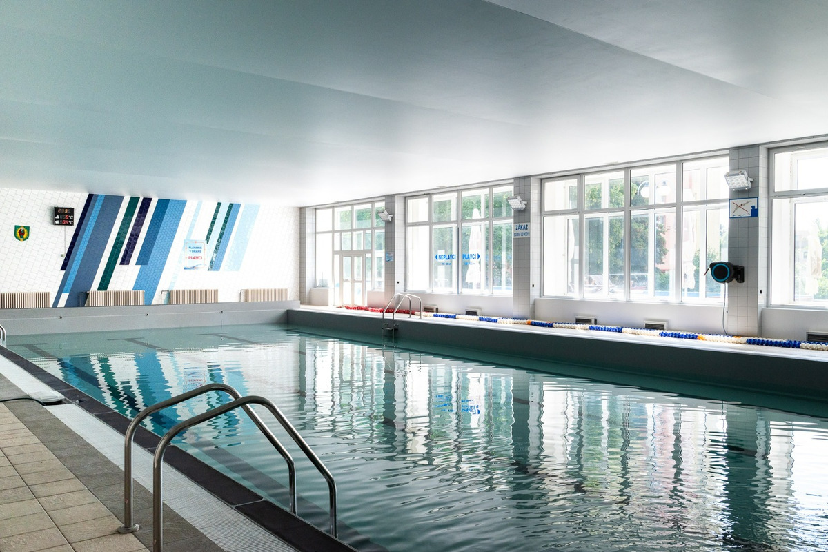 FOTO: Zrekonštruovaná plaváreň v Pezinku, foto 3