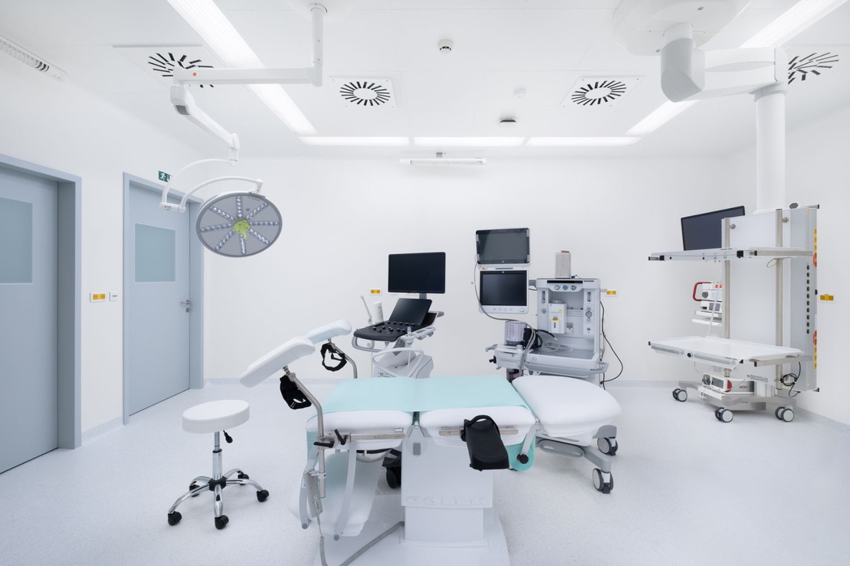 FOTO: V Bratislave otvorili kliniku asistovanej reprodukcie Gyncare, foto 2