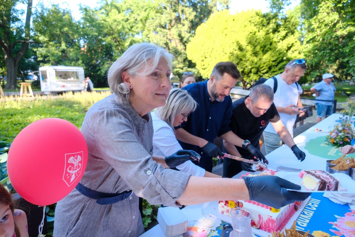 FOTO: Počas víkendu sa konal Galapiknik bratislavských predzáhradok, foto 11