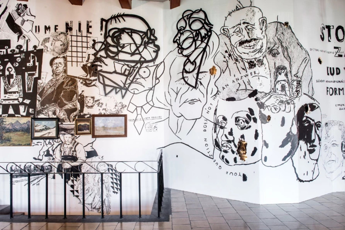 FOTO: Dielo zo Zvolenského zámku od českých umelcov skončilo v kontajneri, foto 4