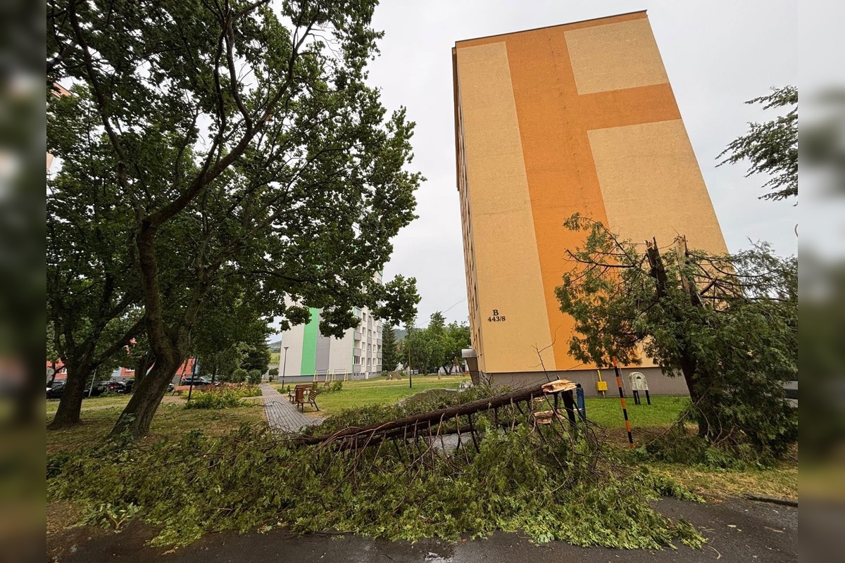 FOTO: Po supercele zostali v Prešovskom kraji obrovské škody. , foto 10