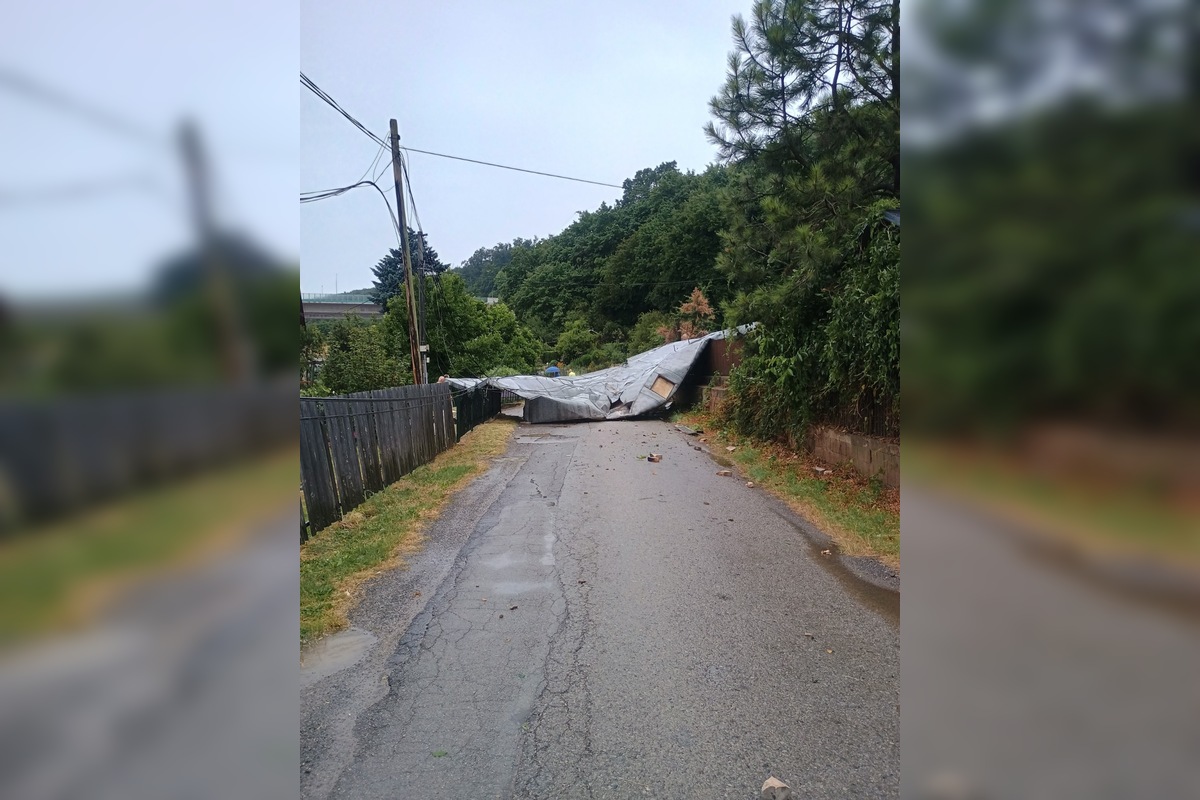 FOTO: Po supercele zostali v Prešovskom kraji obrovské škody. , foto 25