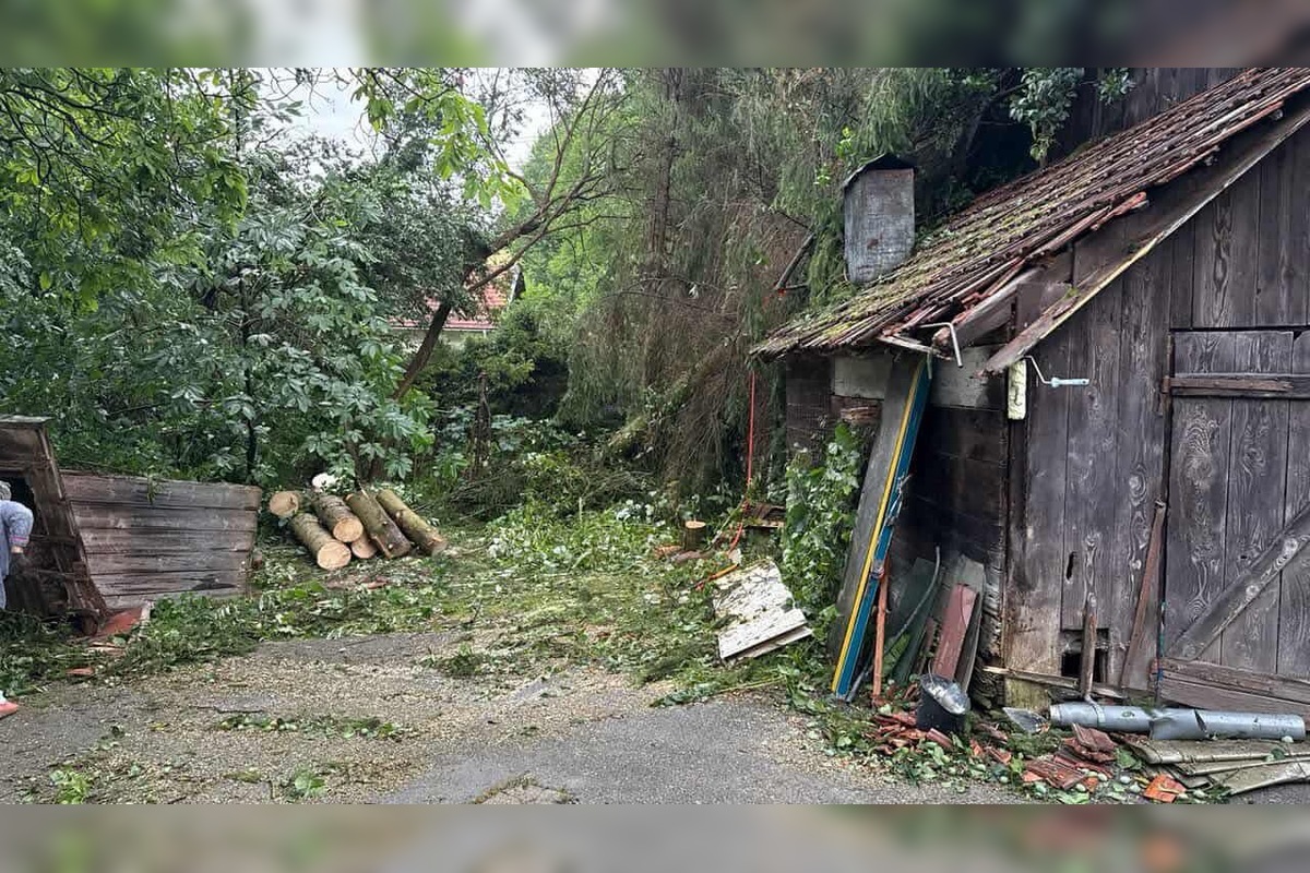 FOTO: Po supercele zostali v Prešovskom kraji obrovské škody. , foto 43